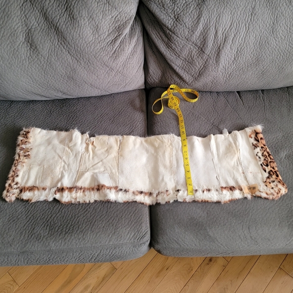 Animal Print Fur Piece for Projects - Picture 4 of 9